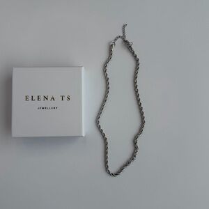 527 Silver Chain Necklace